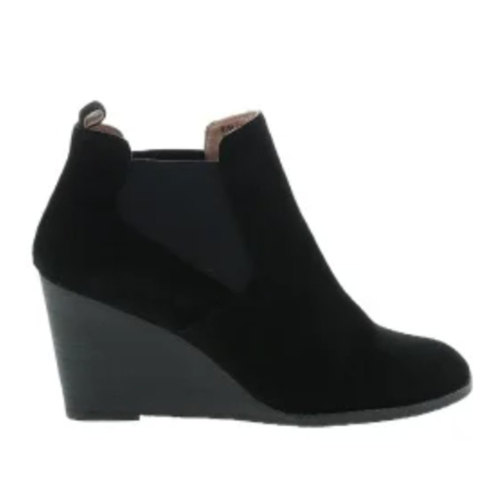 Wedge Boots